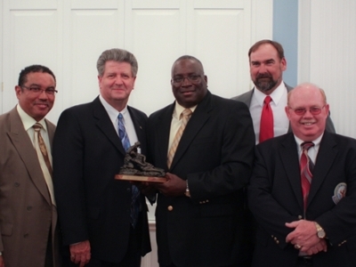 Bruce Boyea, Ron Pemberton, Melvin Carson, Mike Mattiza, Roy Martin receive the Good Samaritan Award