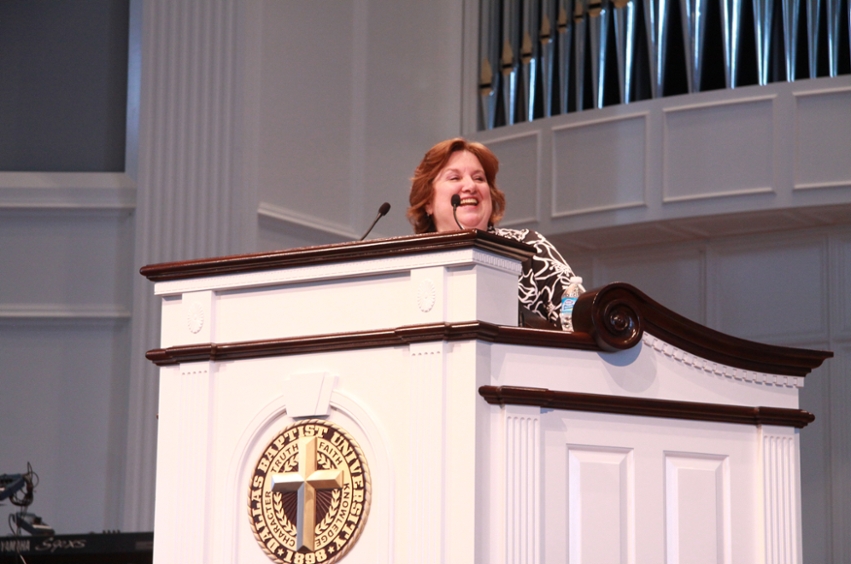 Raquel Contreras speaking to DBU students in the Patty and Bo Pilgrim Chapel during a DBU chapel service on Wednesday, September 26.