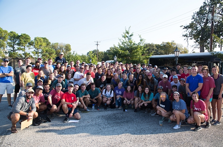 DBU students partnered with First Baptist Church, Irving for a day of service to conclude the 2017 Engage Missions Conference. Photo by: Ryan Crisman.