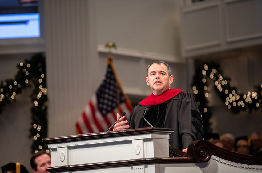 Jesse Rincones speaks during Winter Commencement