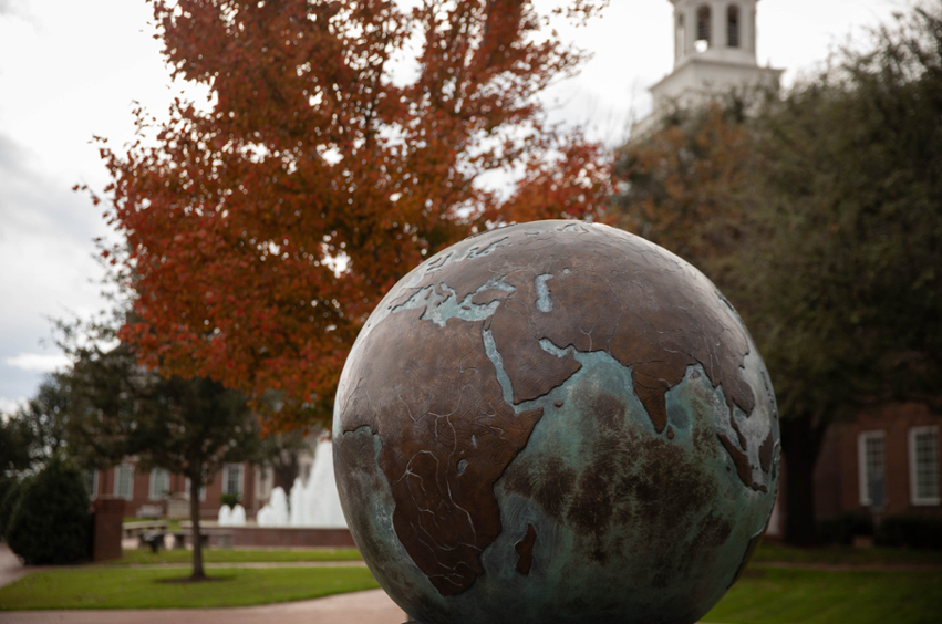 Campus Beauty Globe