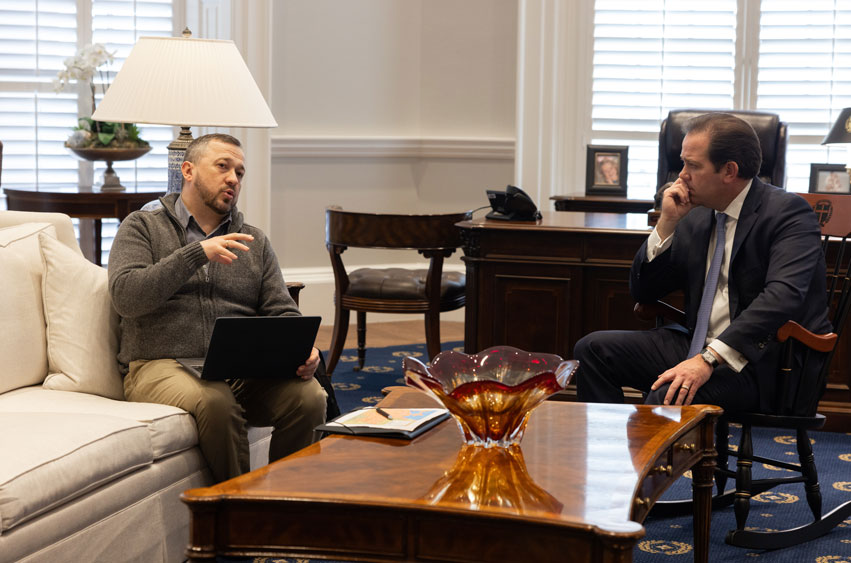 DBU President Adam Wright meets with Dr. Siniy from Tavriski Christian Institute in Ukraine