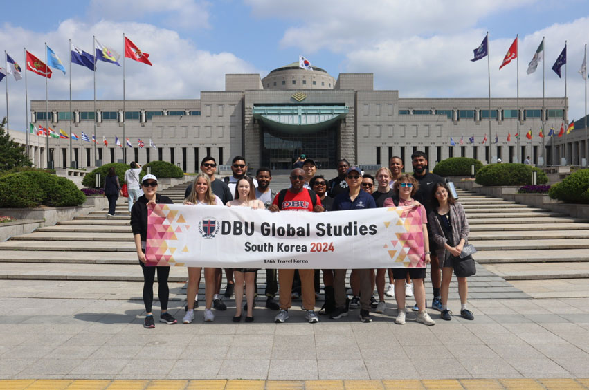 DBU students in South Korea as a part of DBU's travel study program