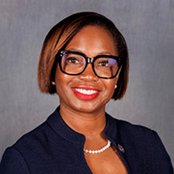 Headshot of Debbye Garner