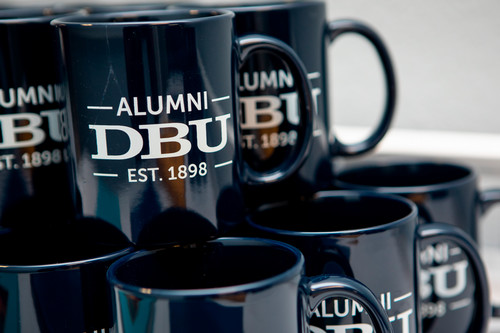 Alumni coffee cups