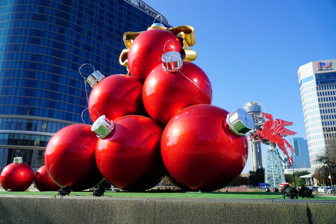 Giant red ornaments outside of the Omni Hotel in downtown Dallas