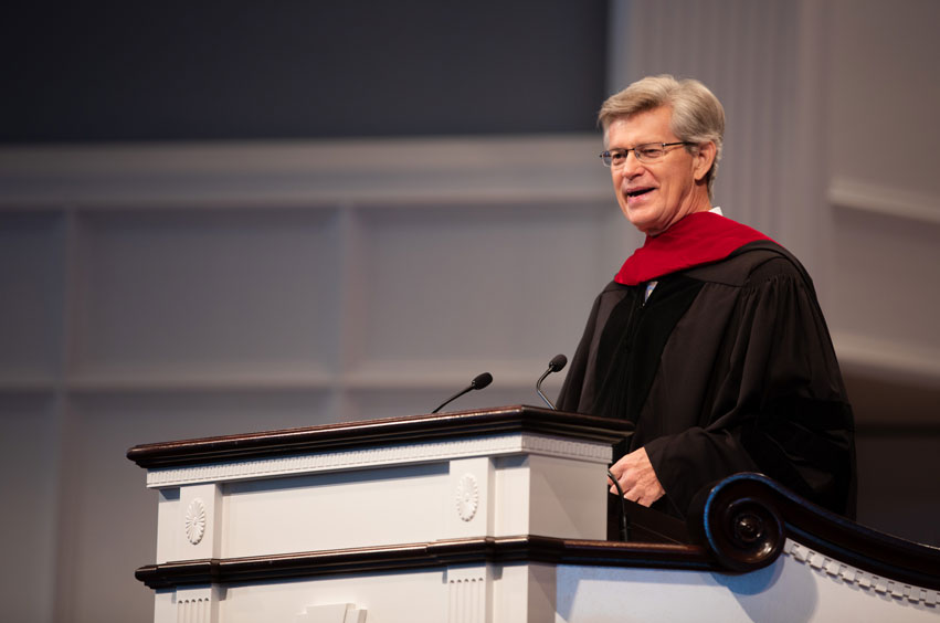 Dr. Stephen Mansfield is honored at Fall Convocation